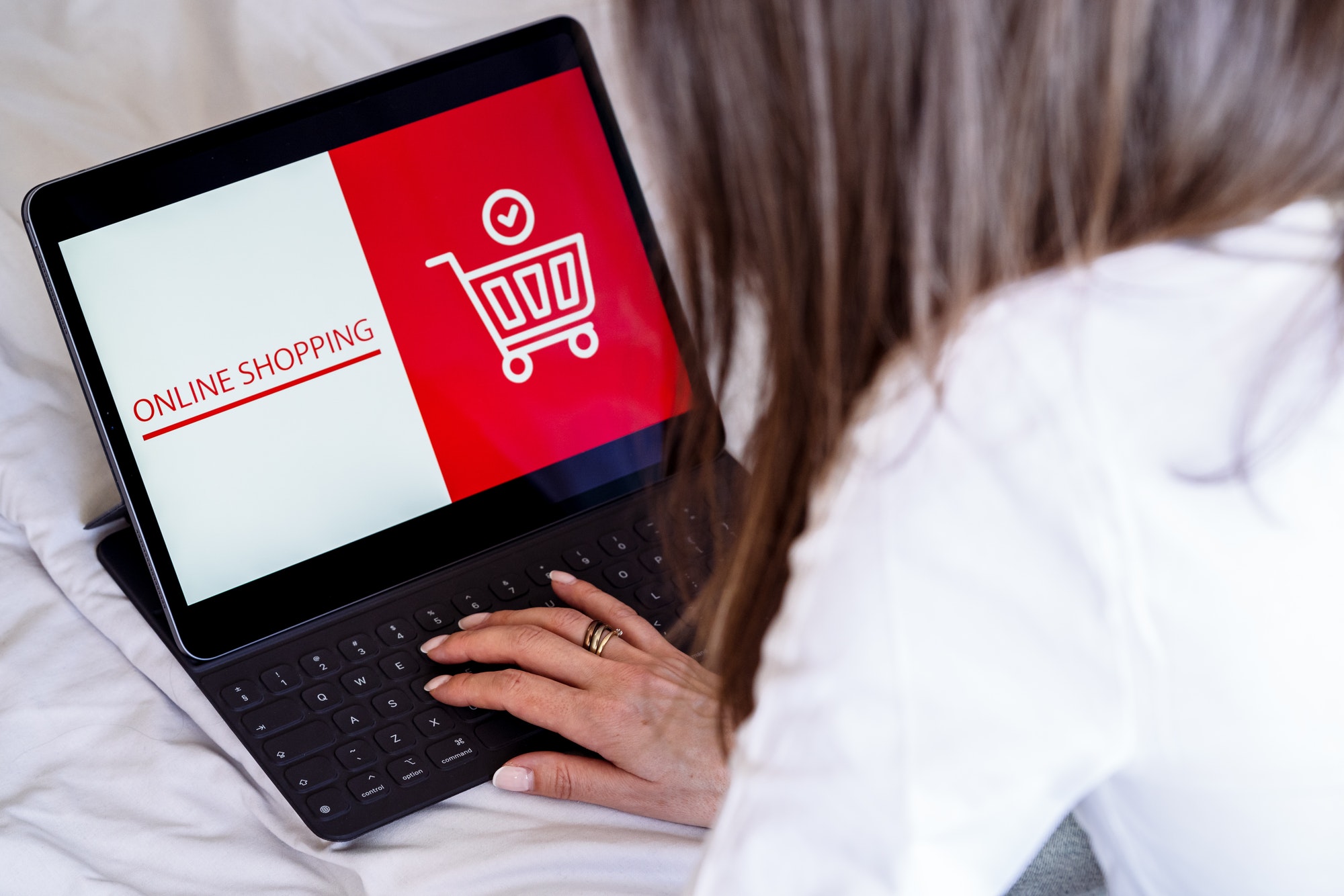 Les arnaques des fausses boutiques en ligne à l'après-fête : comment s'en prémunir ?